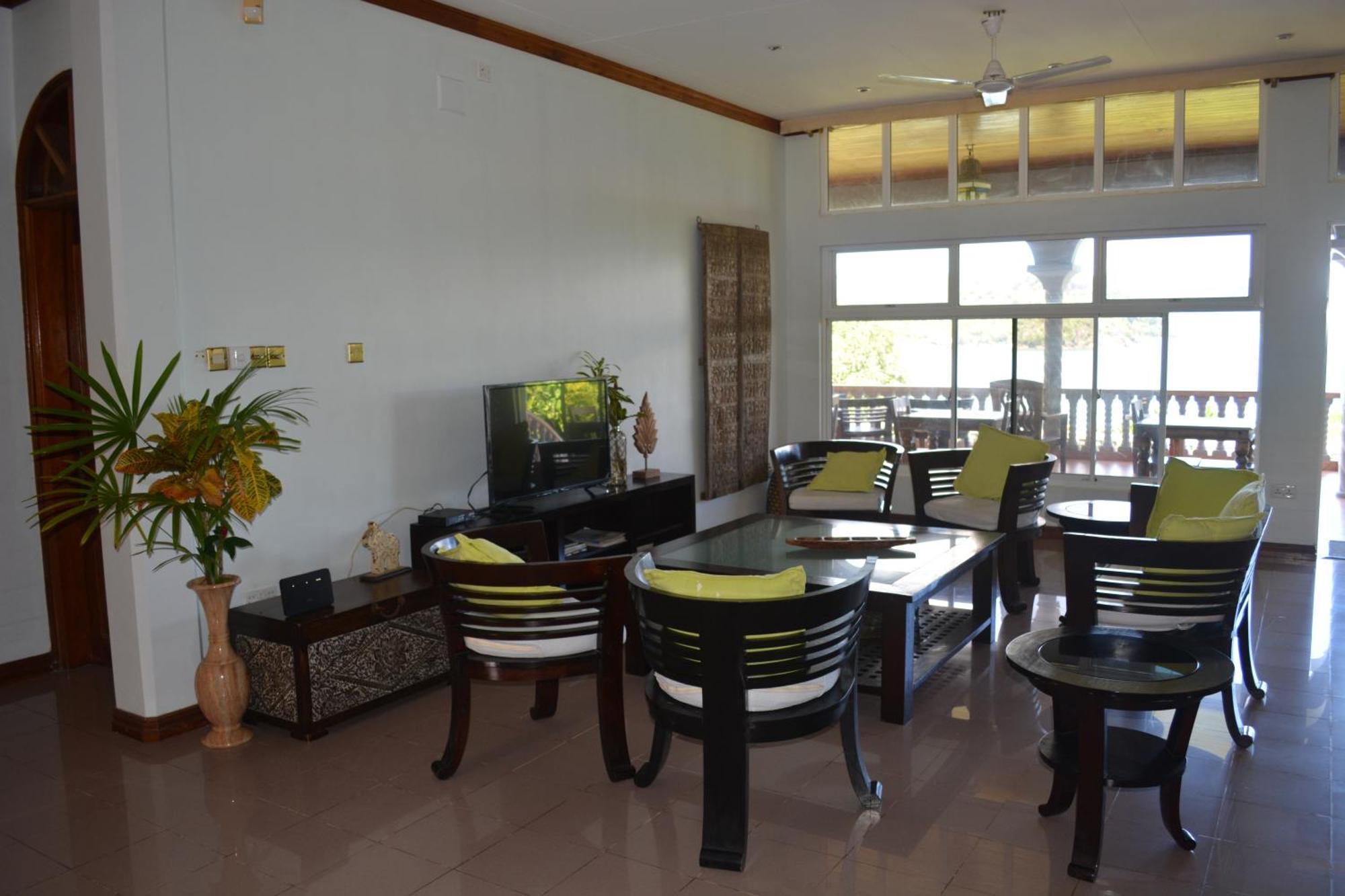 Bayview Villa -Sea Side Villa Anse Boileau Εξωτερικό φωτογραφία